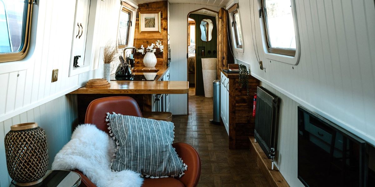 cosy kitchen and saloon on a boat hired in the autumn
