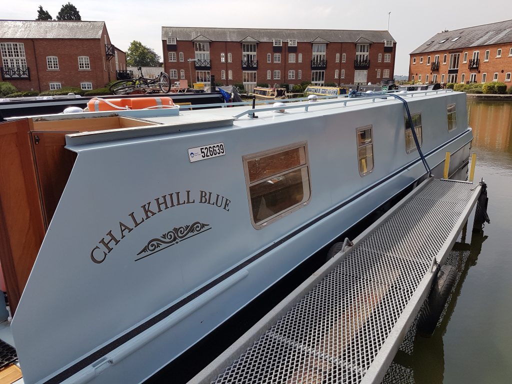 a luxury canal boat holiday for beginners at Boutique Narrowboats
